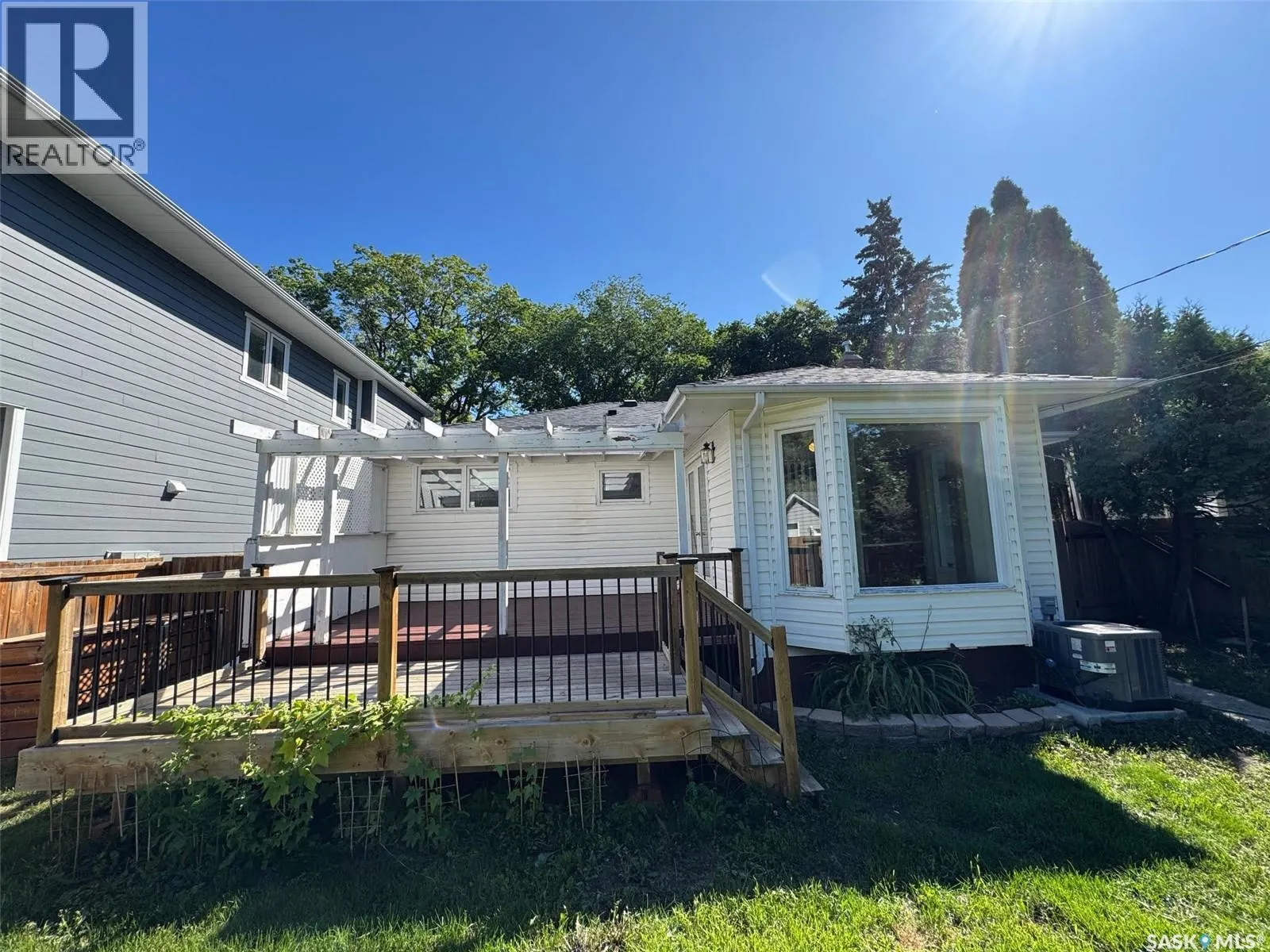 1406 Wiggins AVENUE S