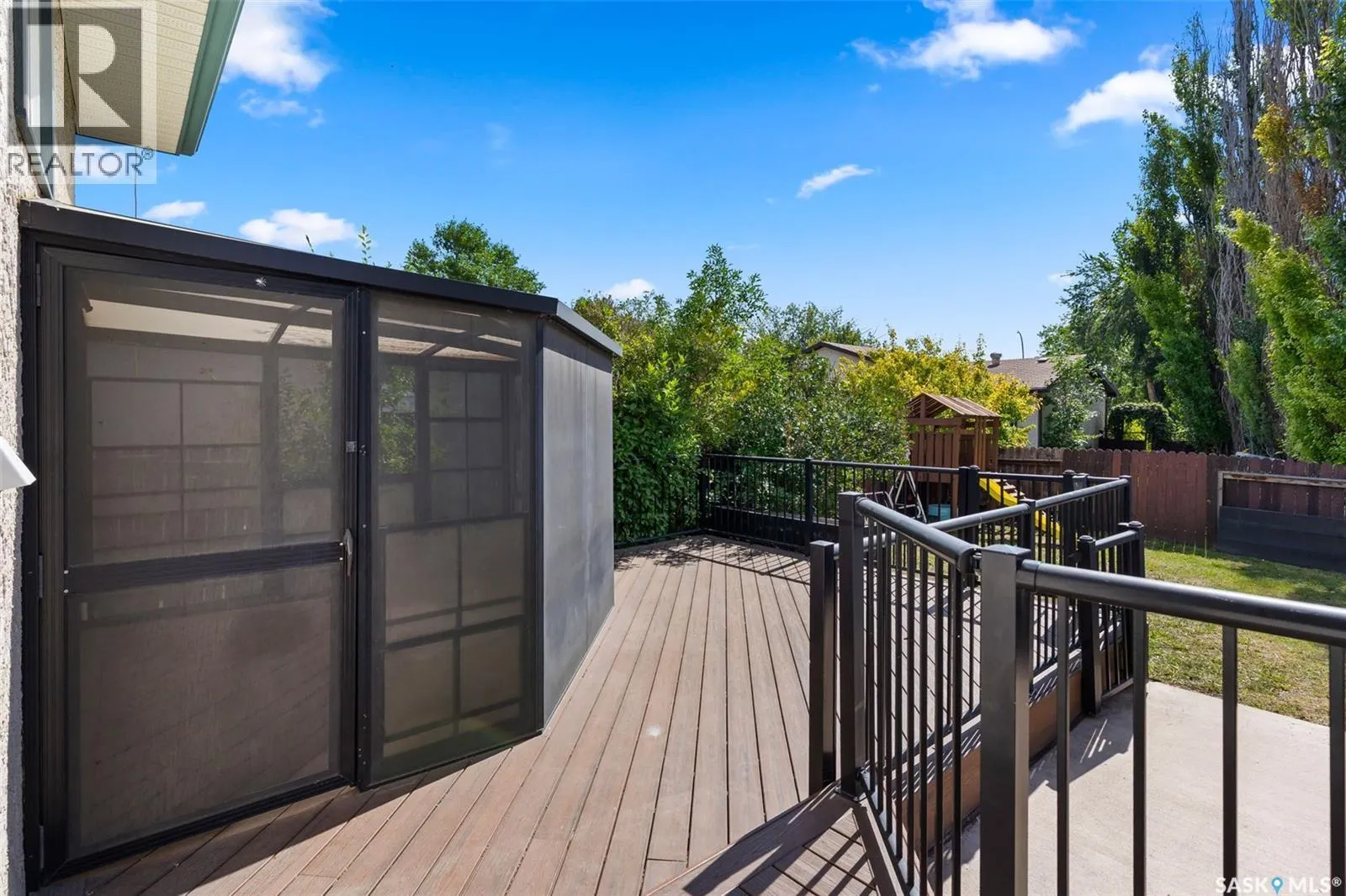 1027 Graham ROAD