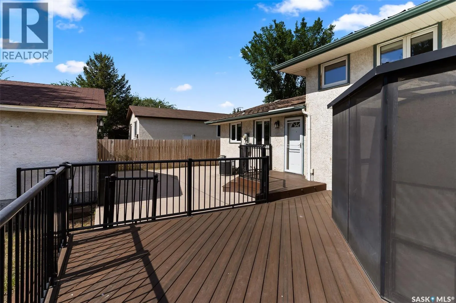 1027 Graham ROAD