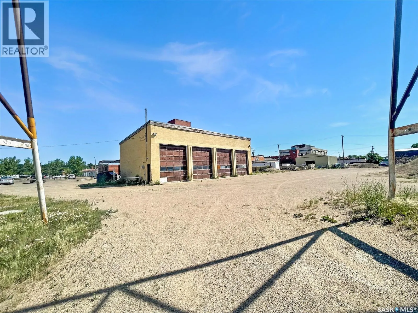 503 North Railway STREET W