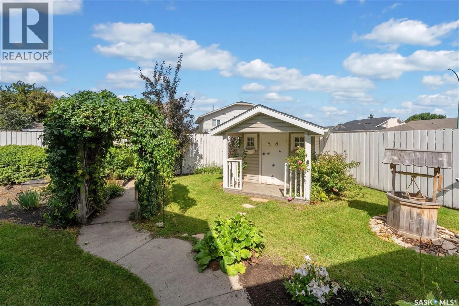 204 Burke PLACE