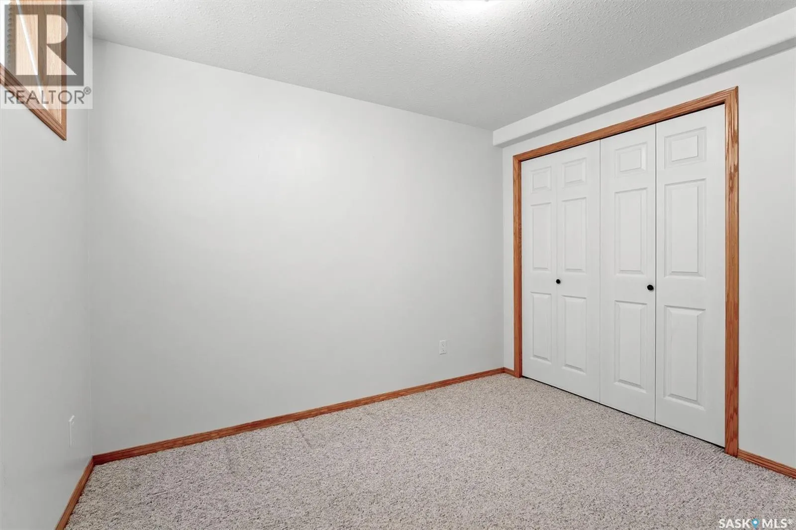 204 Burke PLACE