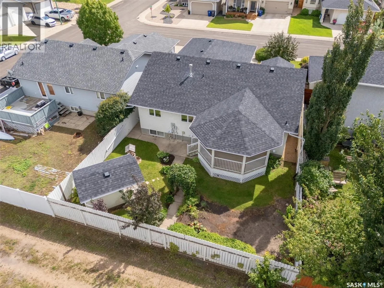 204 Burke PLACE
