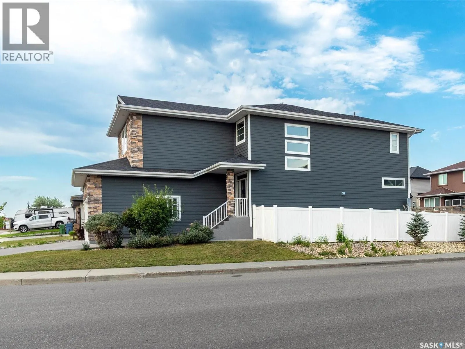 3633 GREEN WATER DRIVE