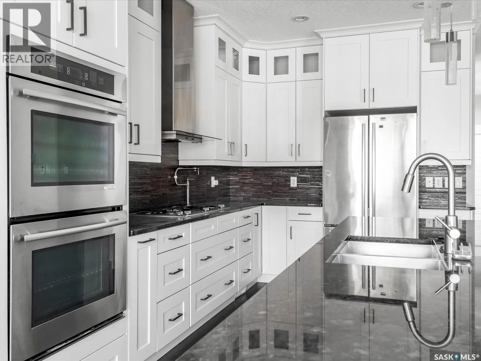 3633 GREEN WATER DRIVE