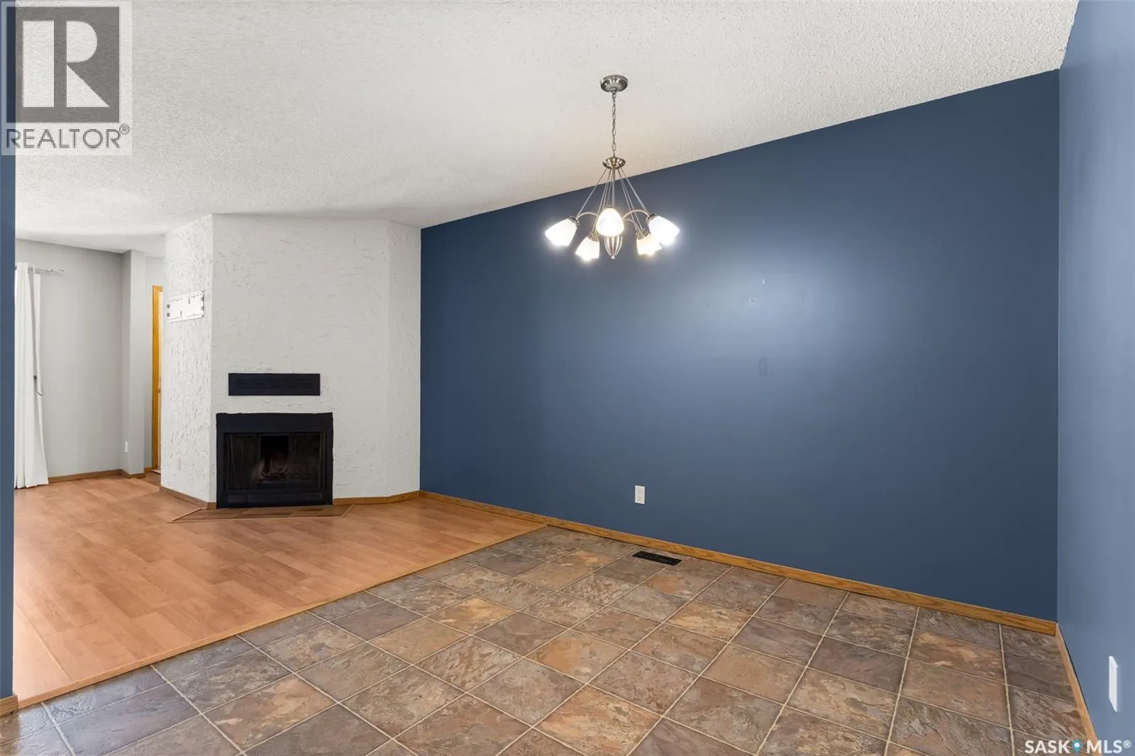 6952 Blakeney DRIVE