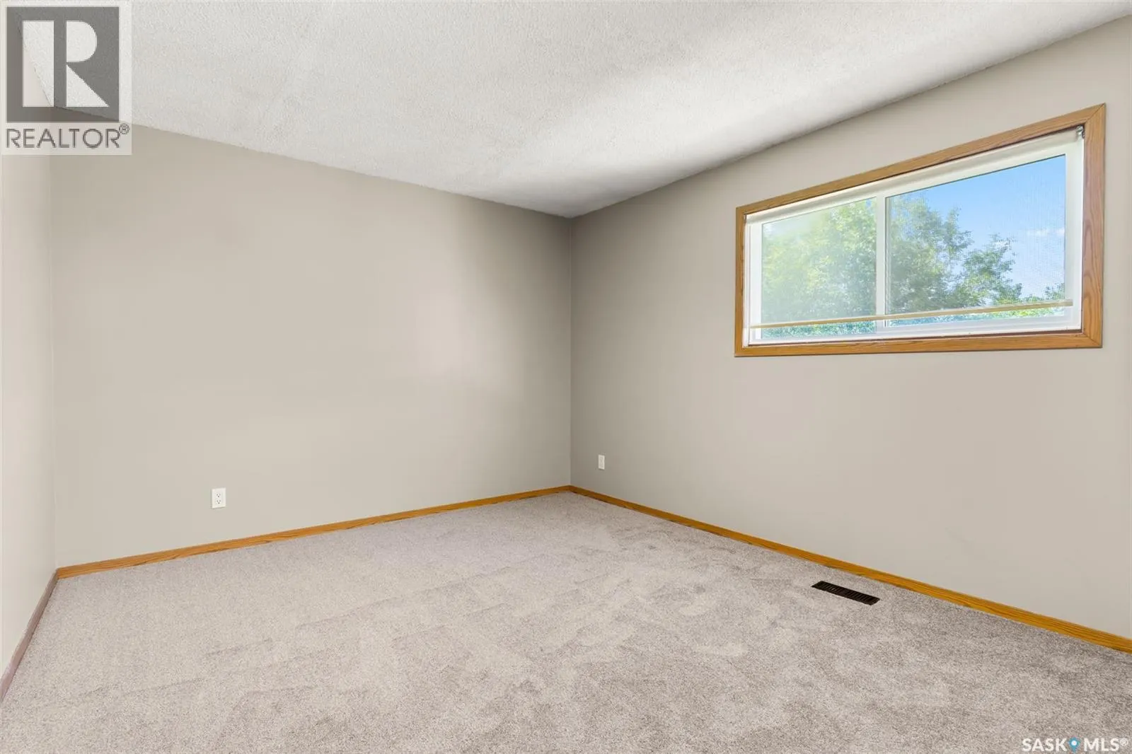 6952 Blakeney DRIVE