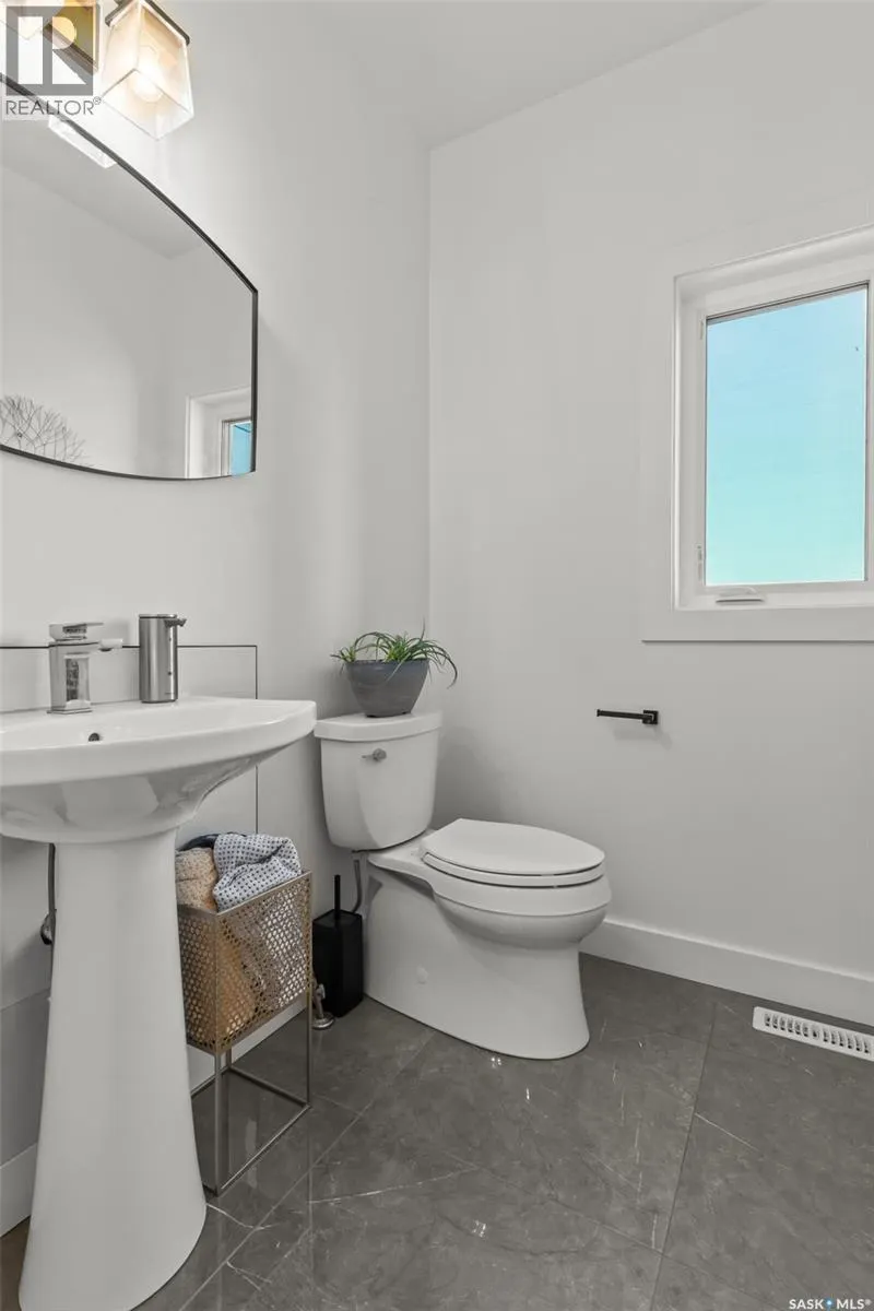172 Grandview TRAIL