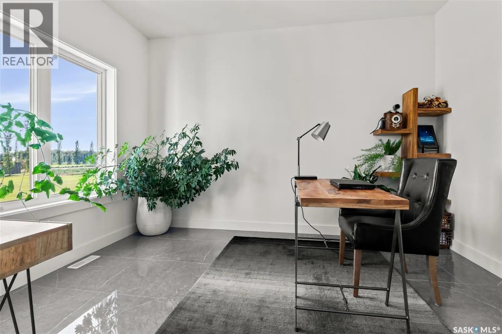172 Grandview TRAIL