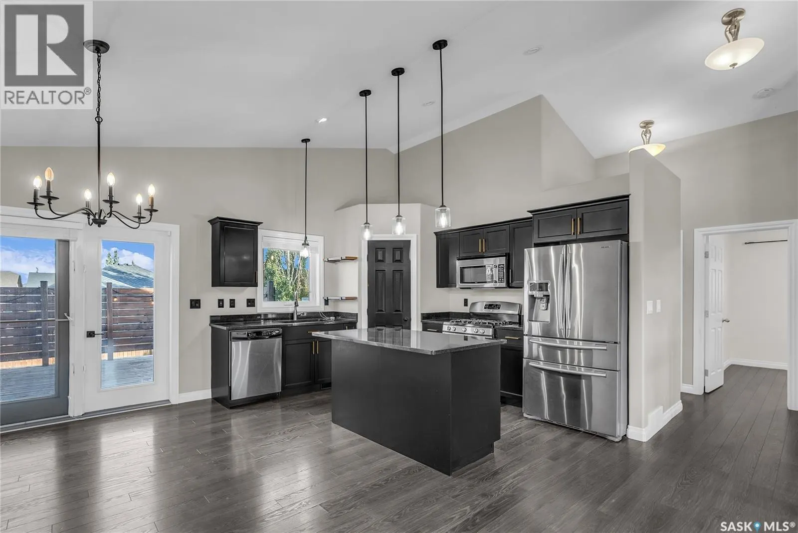 785 Rempel COVE