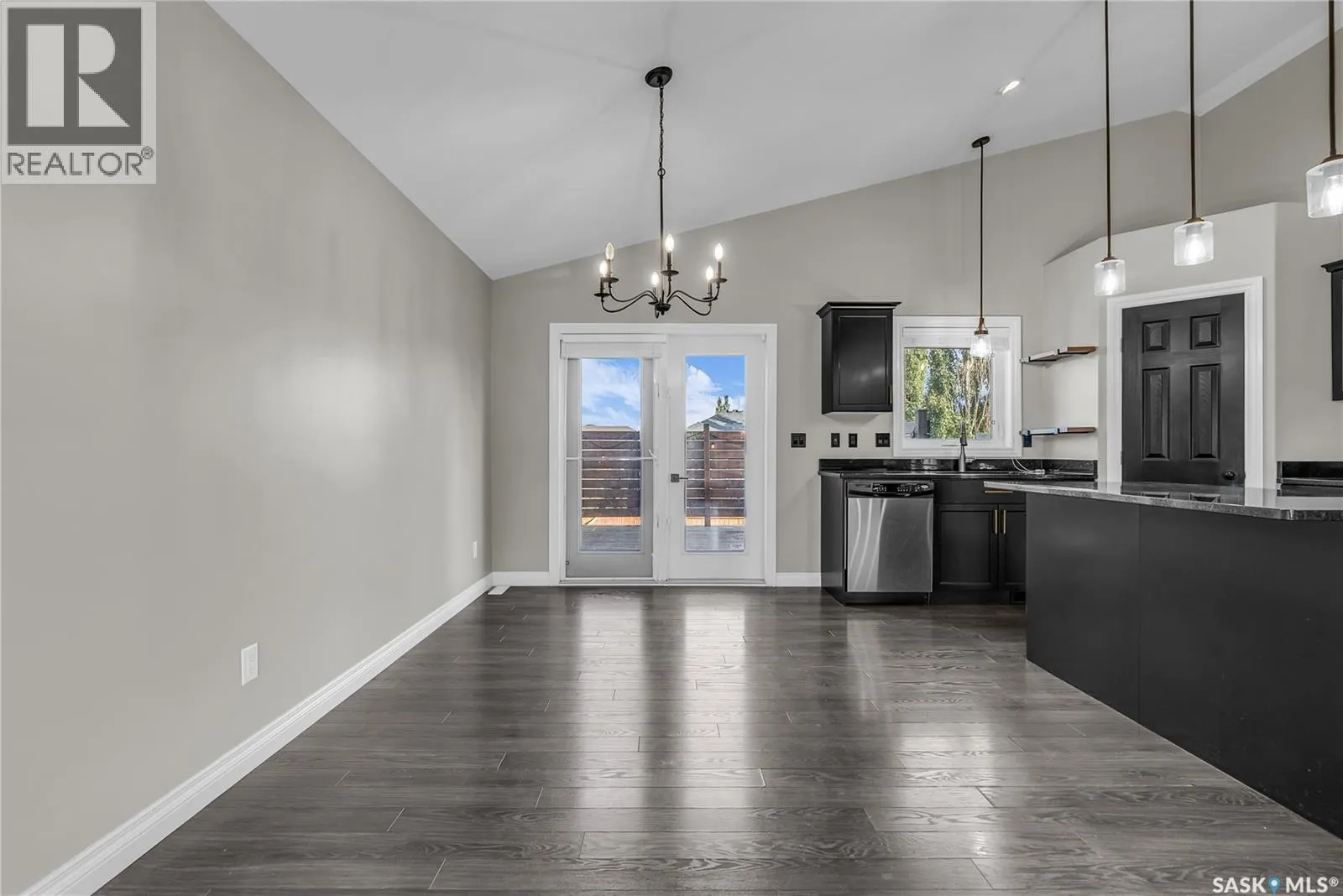 785 Rempel COVE