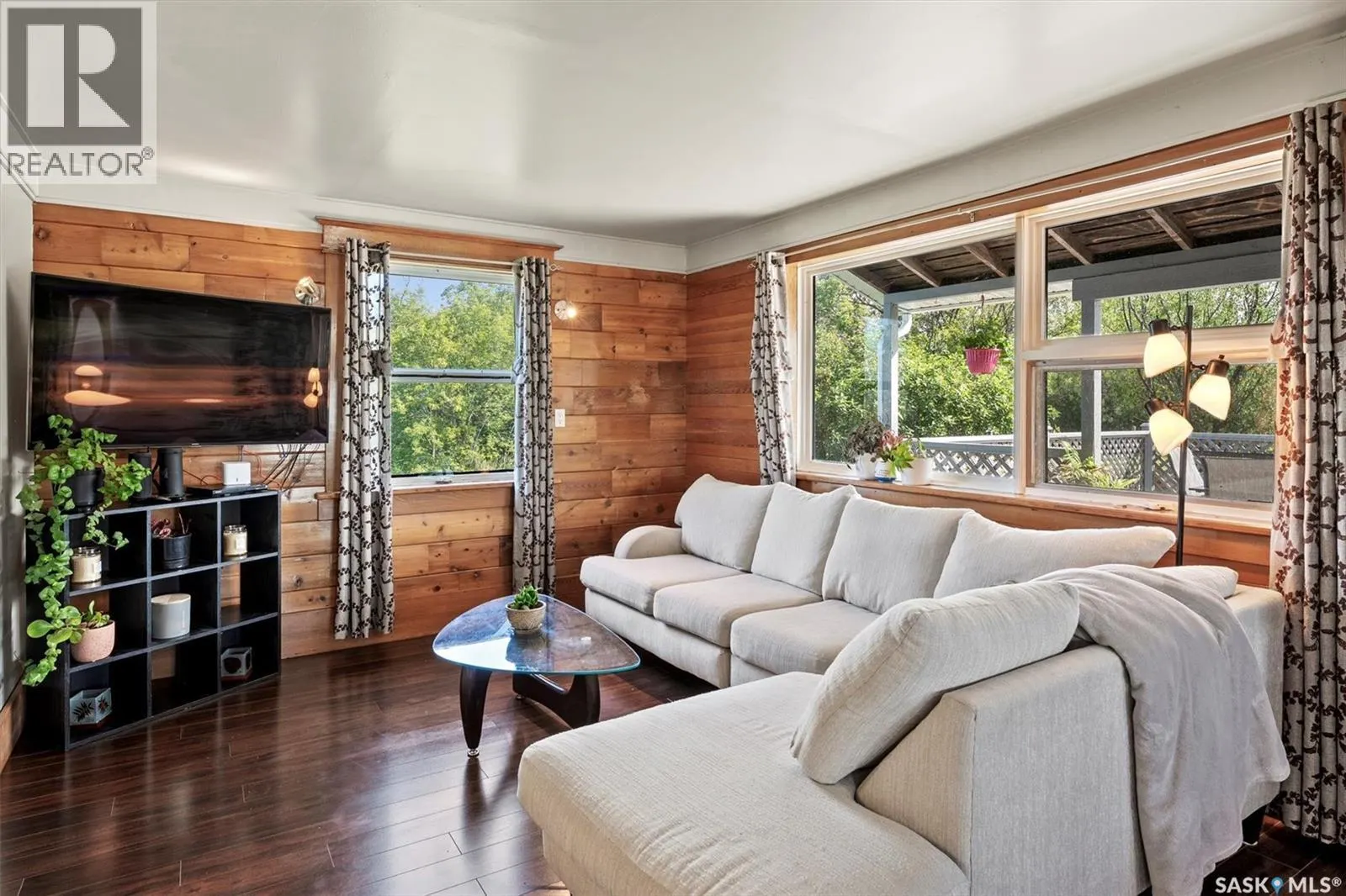 Waldner Acreage