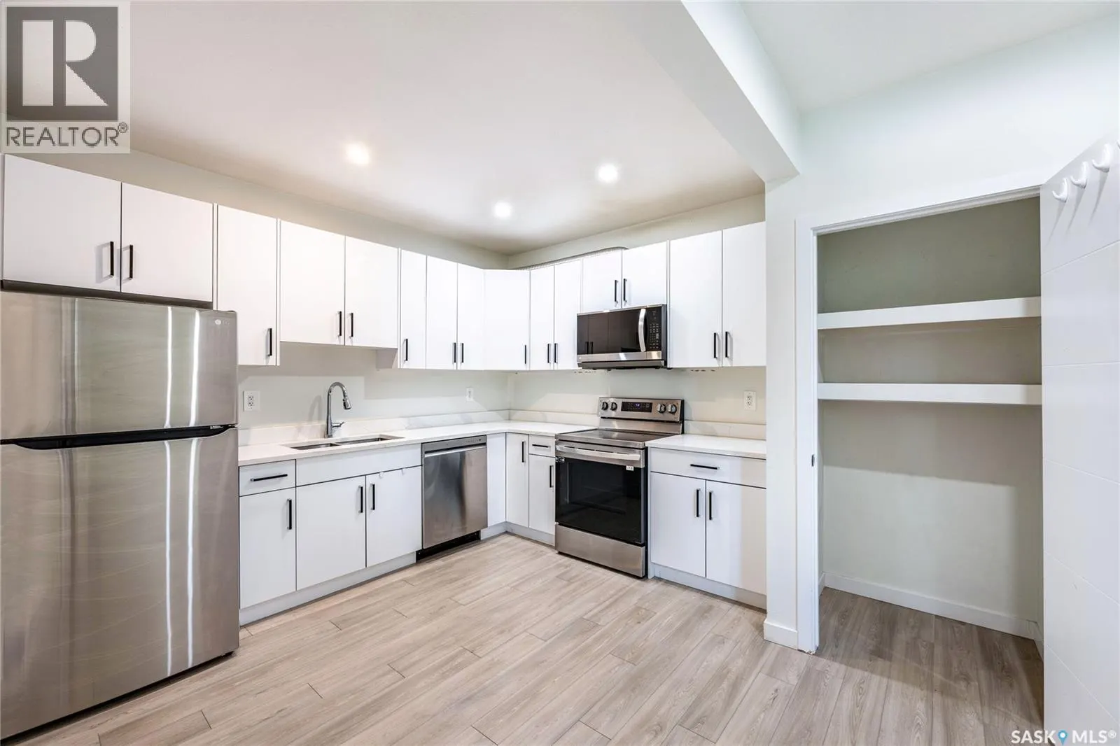 106 Kenaschuk CRESCENT