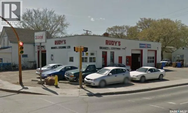 1700 Winnipeg STREET