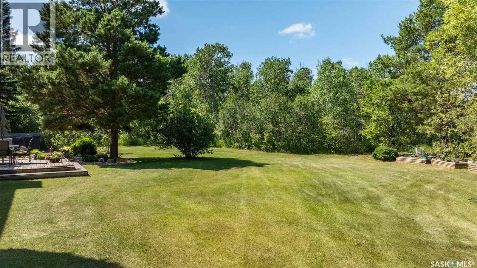 461 Birch PLACE