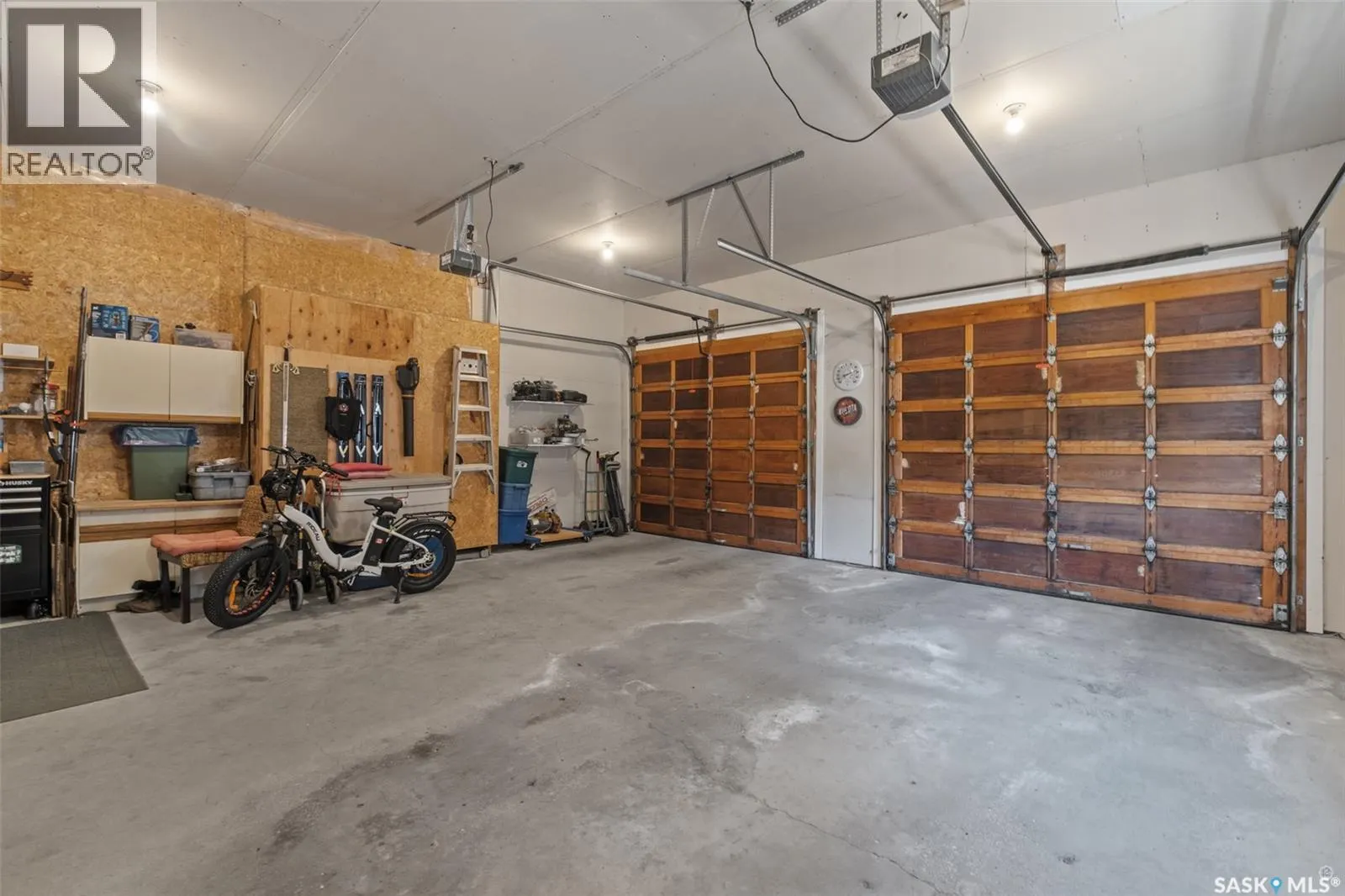 461 Birch PLACE