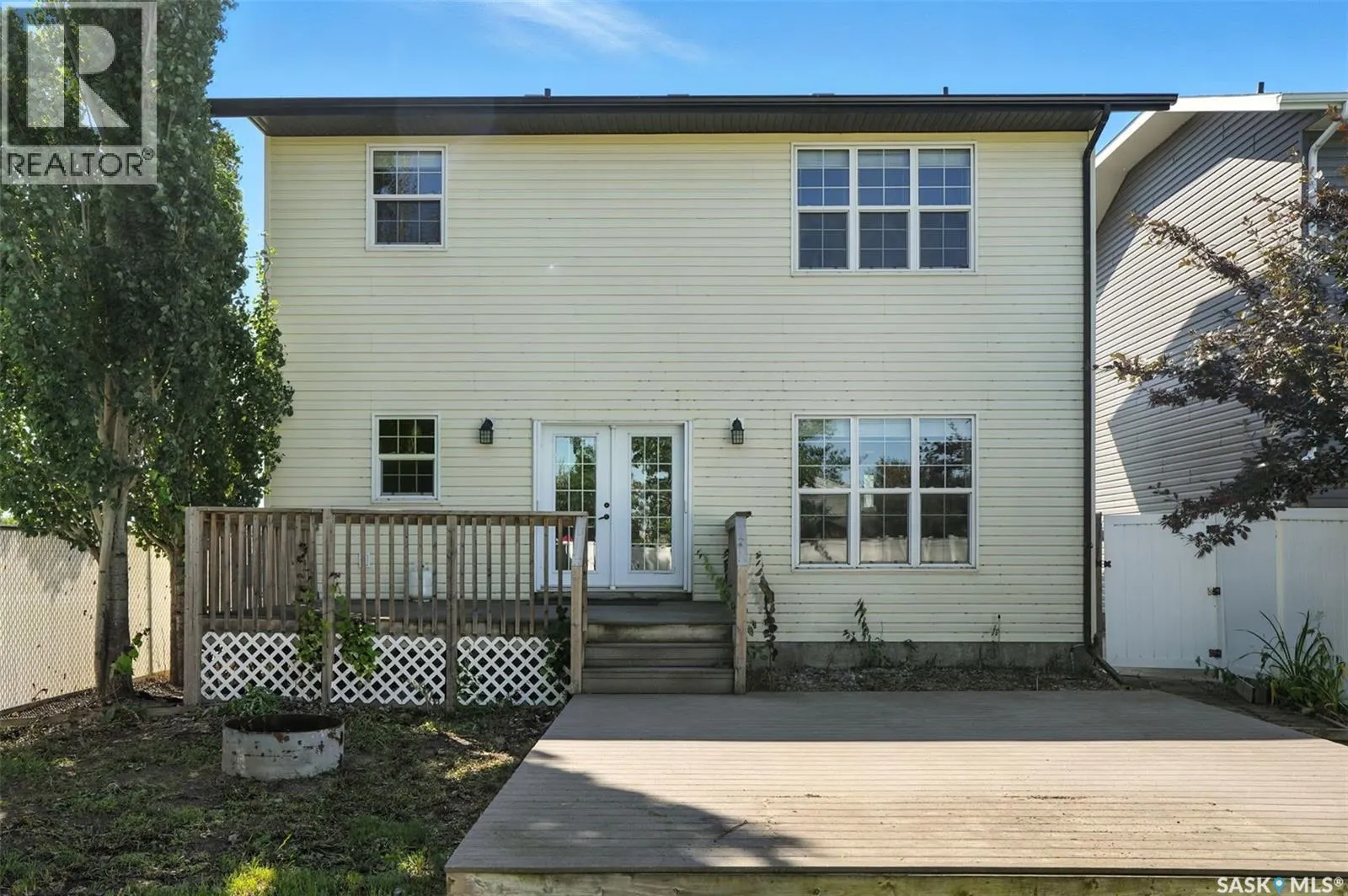 707 Reddekopp DRIVE