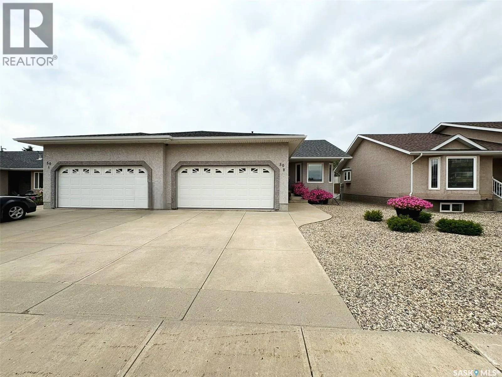 B 50 Russell DRIVE