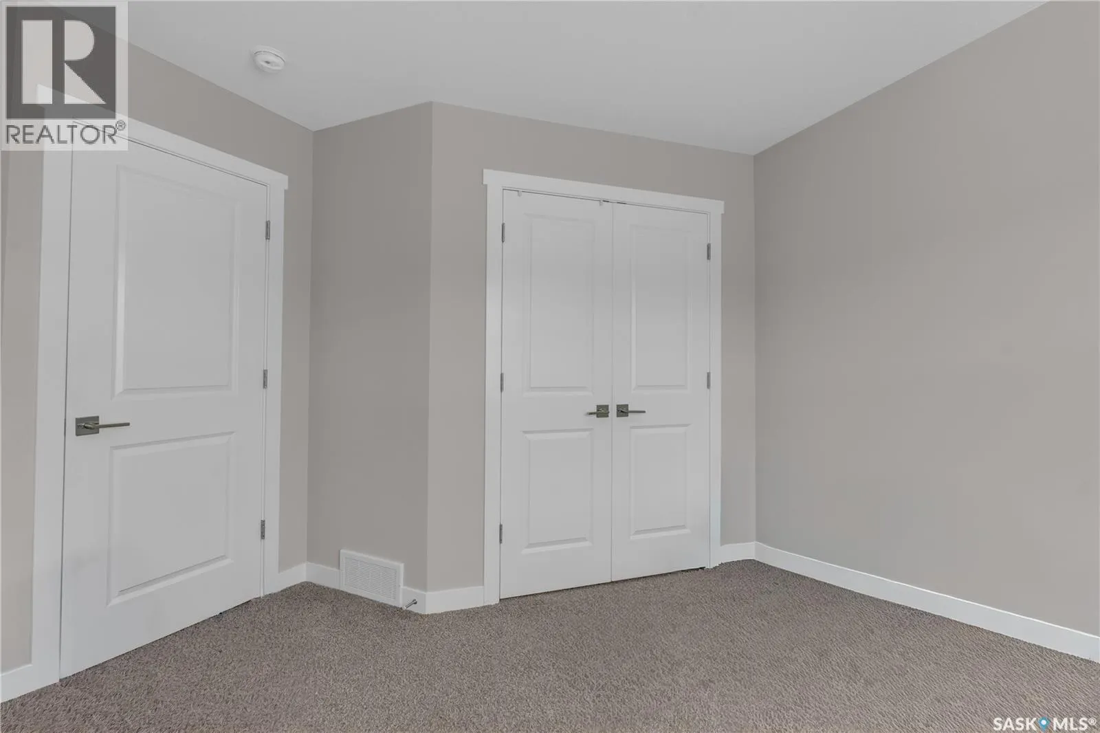 131 315 Dickson CRESCENT