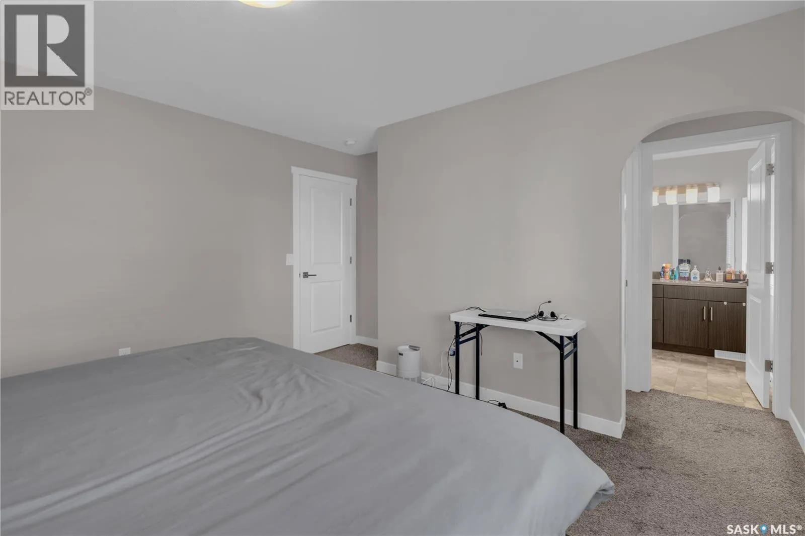 131 315 Dickson CRESCENT