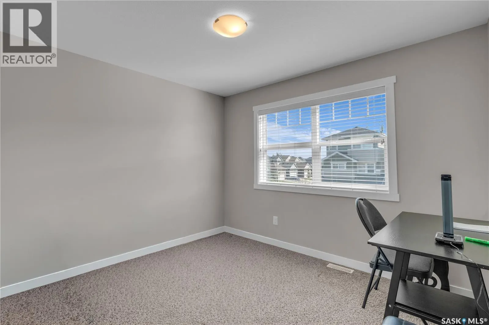 131 315 Dickson CRESCENT