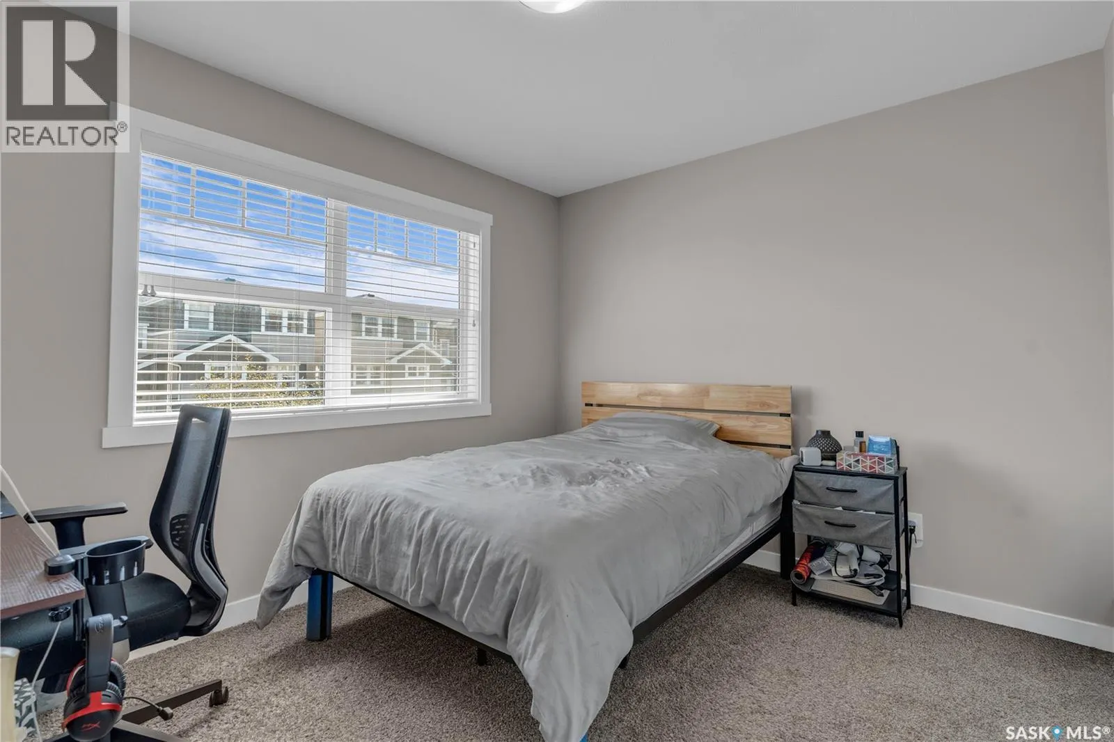 131 315 Dickson CRESCENT