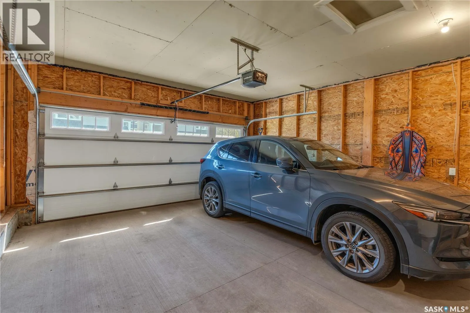 131 315 Dickson CRESCENT