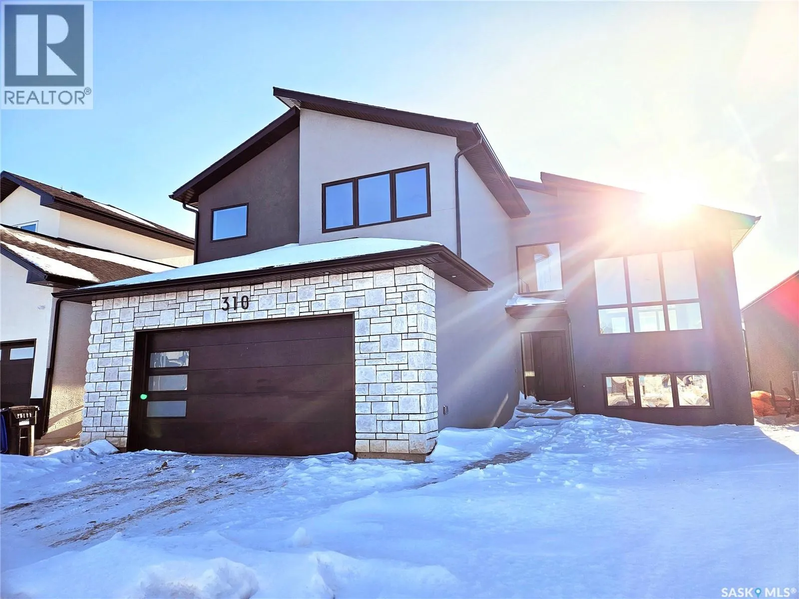 310 Flynn MANOR