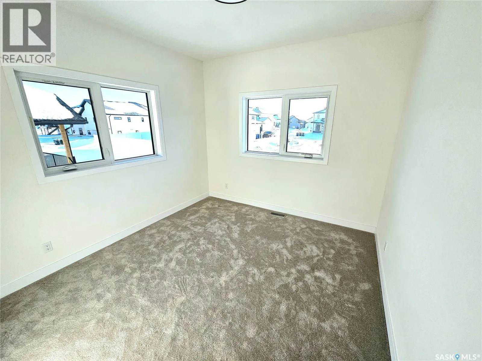 310 Flynn MANOR