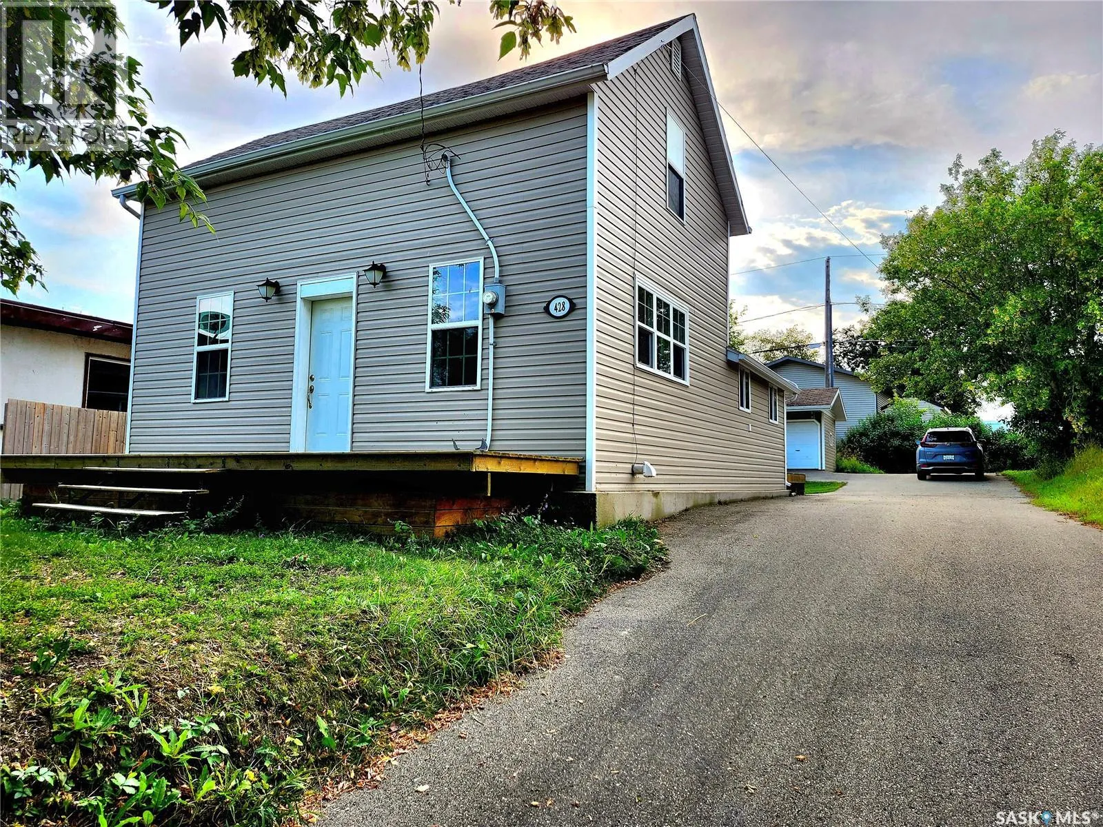 428 SUMNER STREET