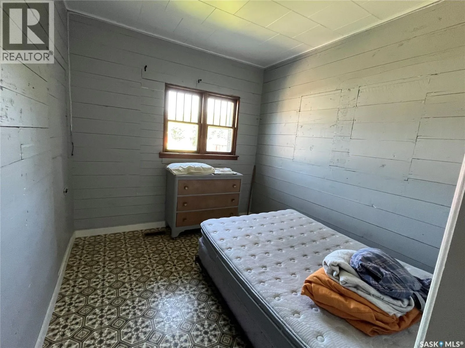 Nora Acreage