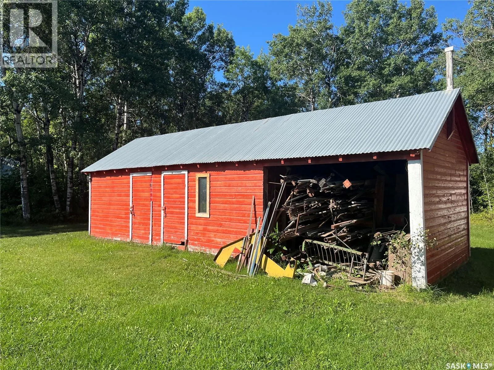 Nora Acreage