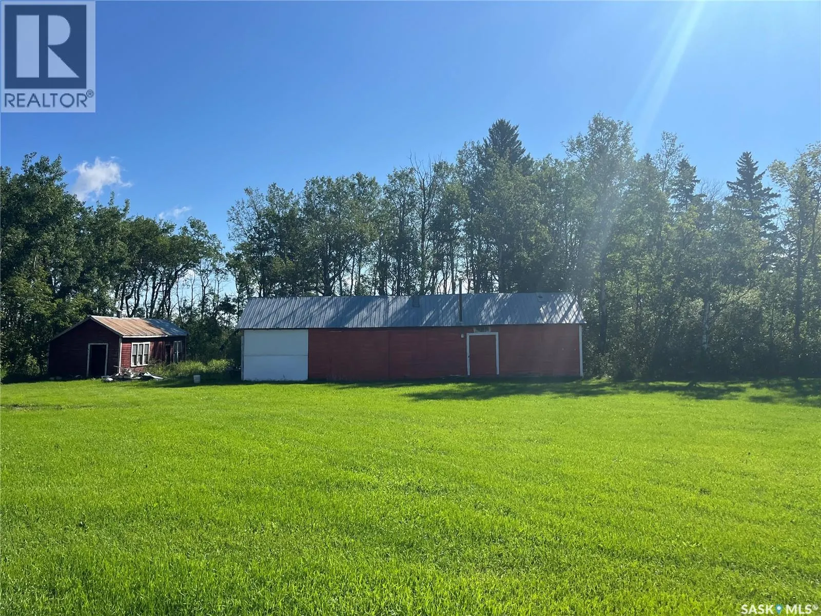 Nora Acreage