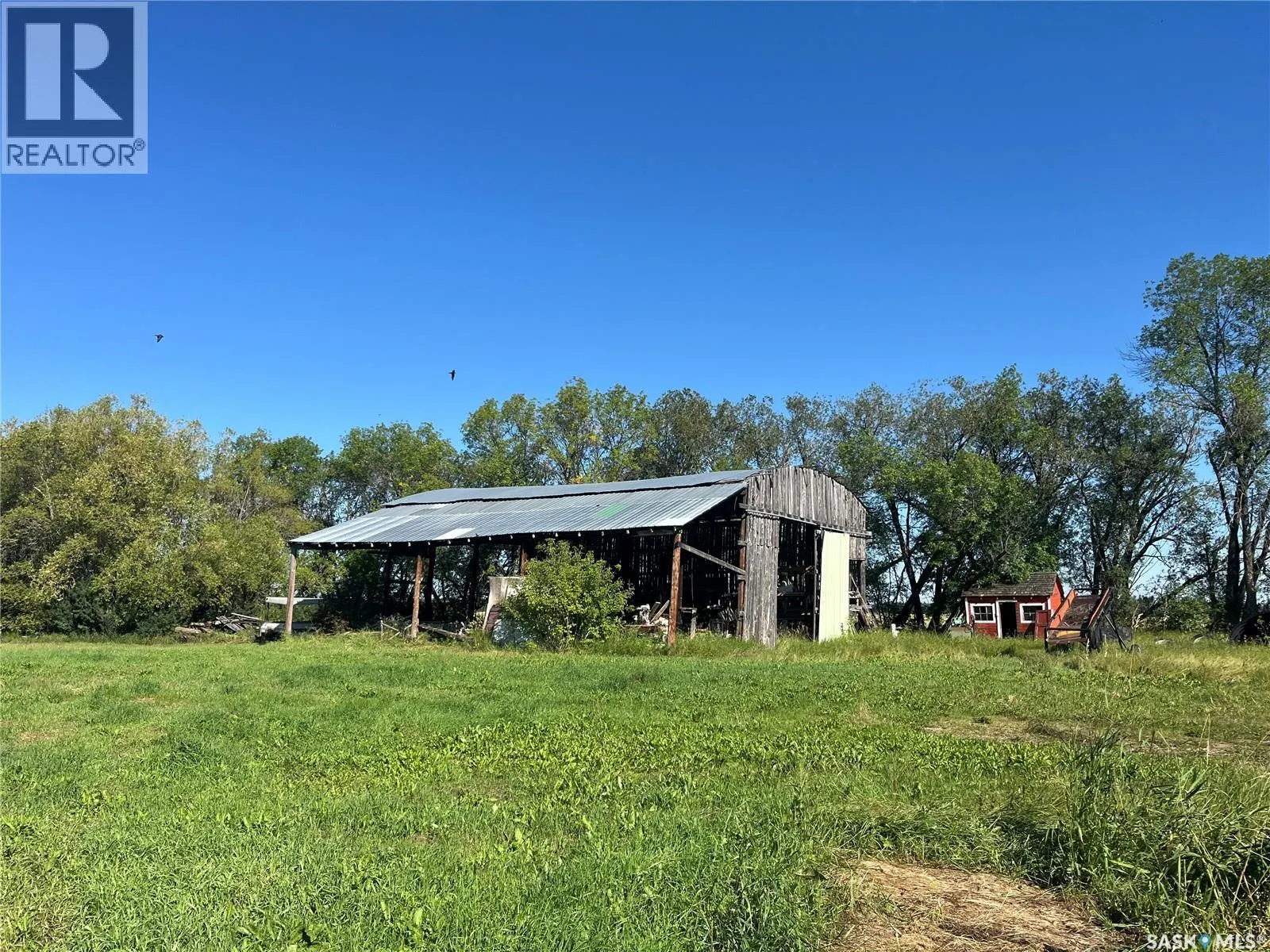 Nora Acreage