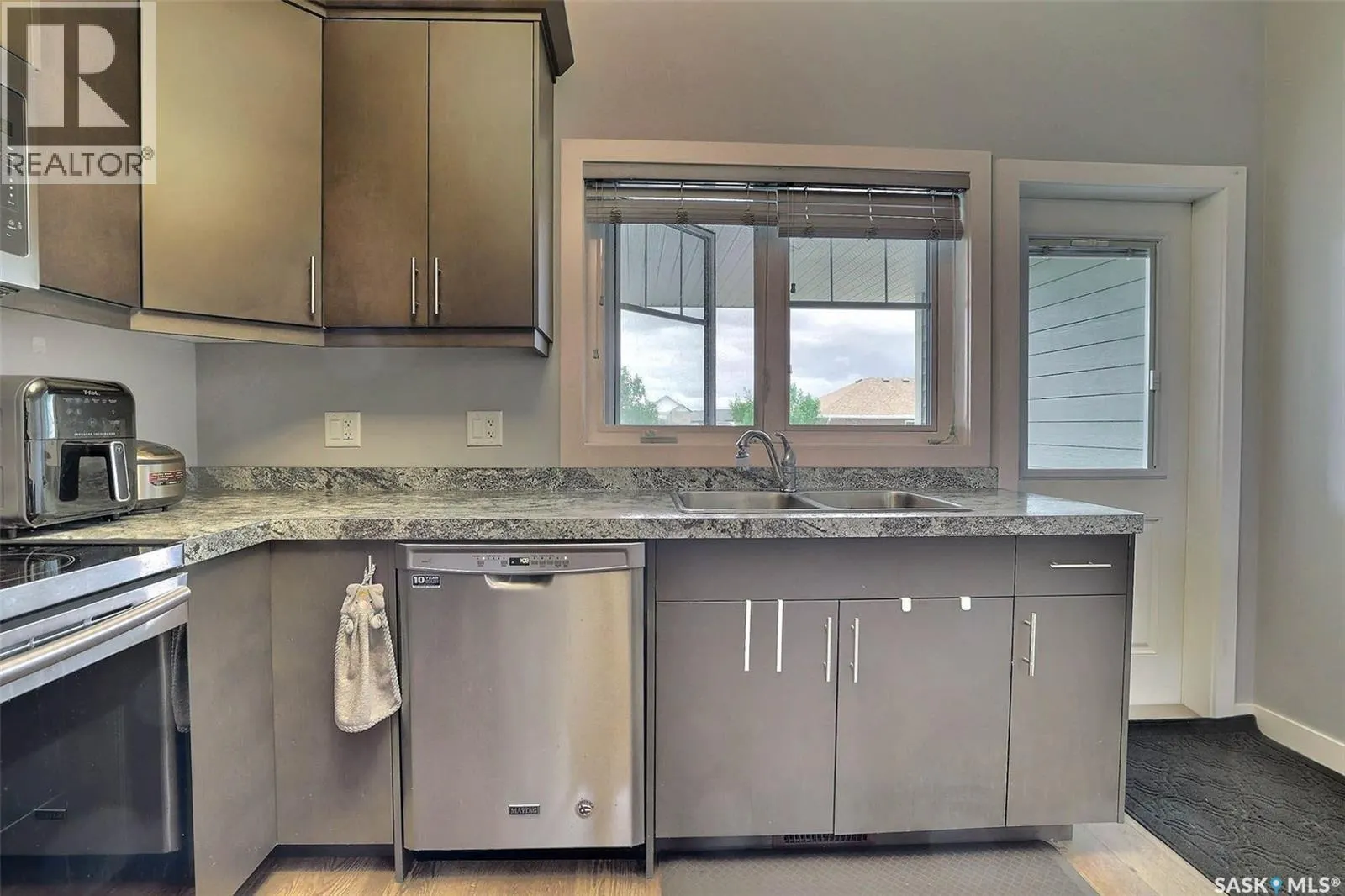 4165 Green Apple DRIVE E