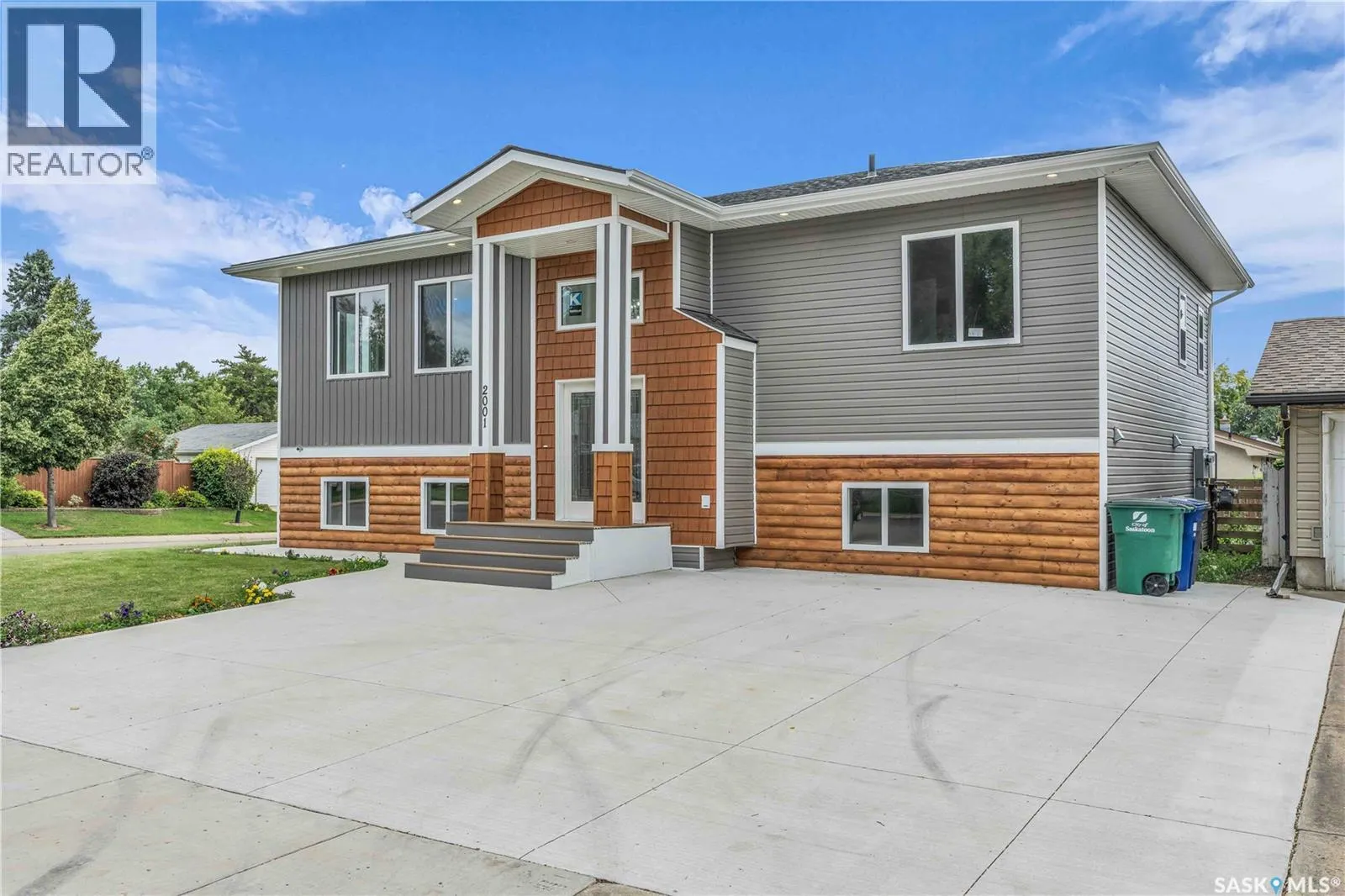 2001 37th STREET W