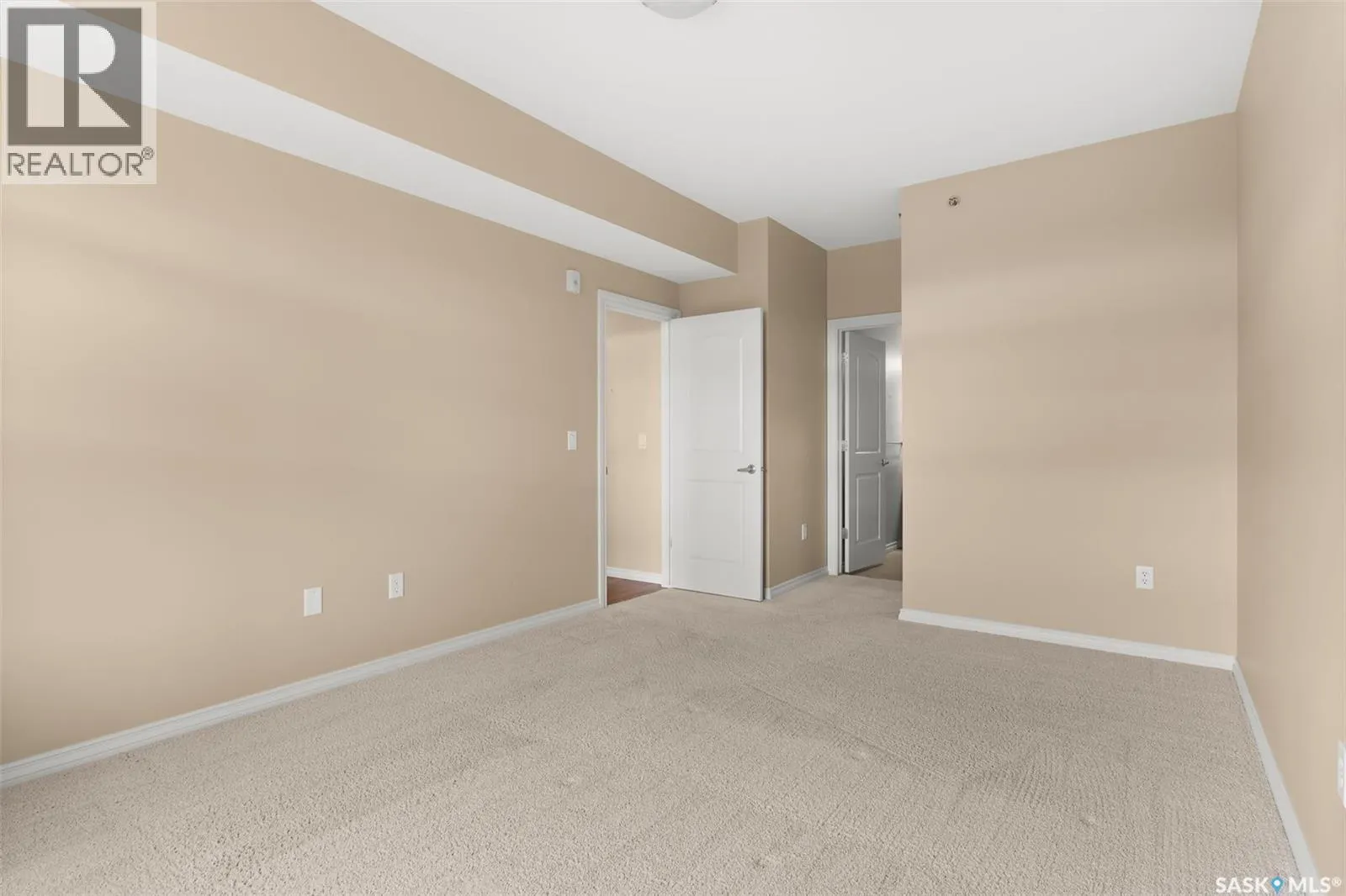 311 2160 HESELTINE ROAD