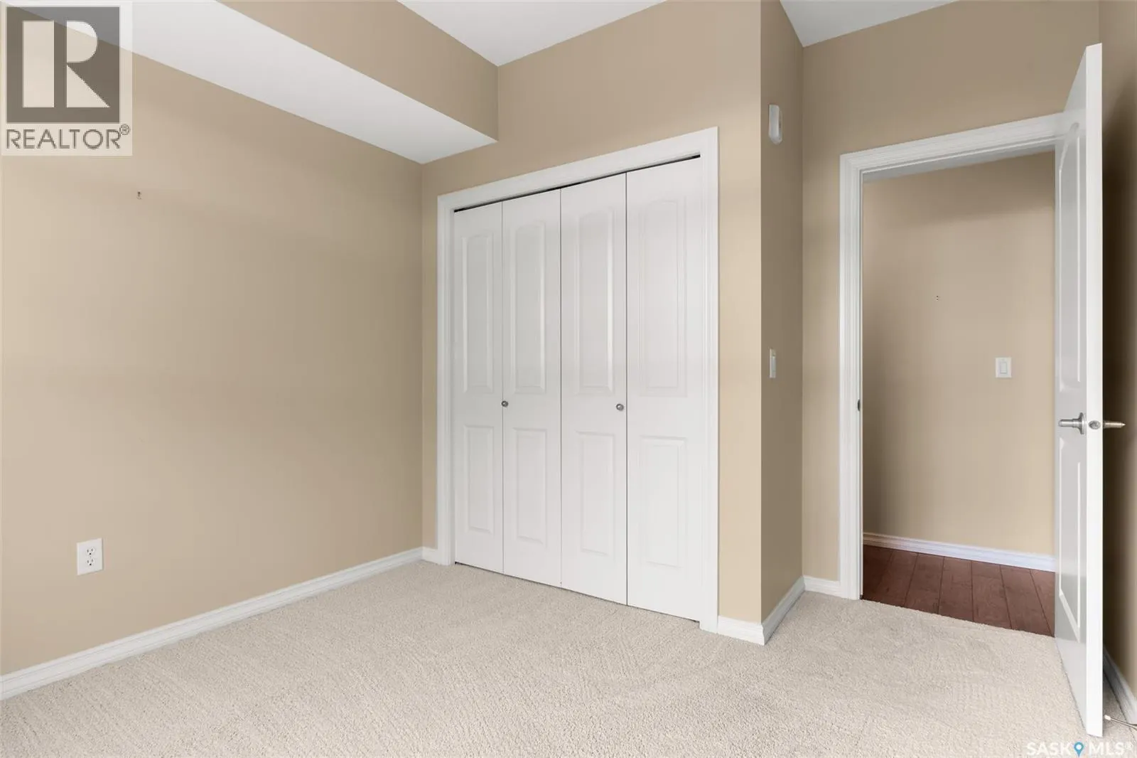 311 2160 HESELTINE ROAD