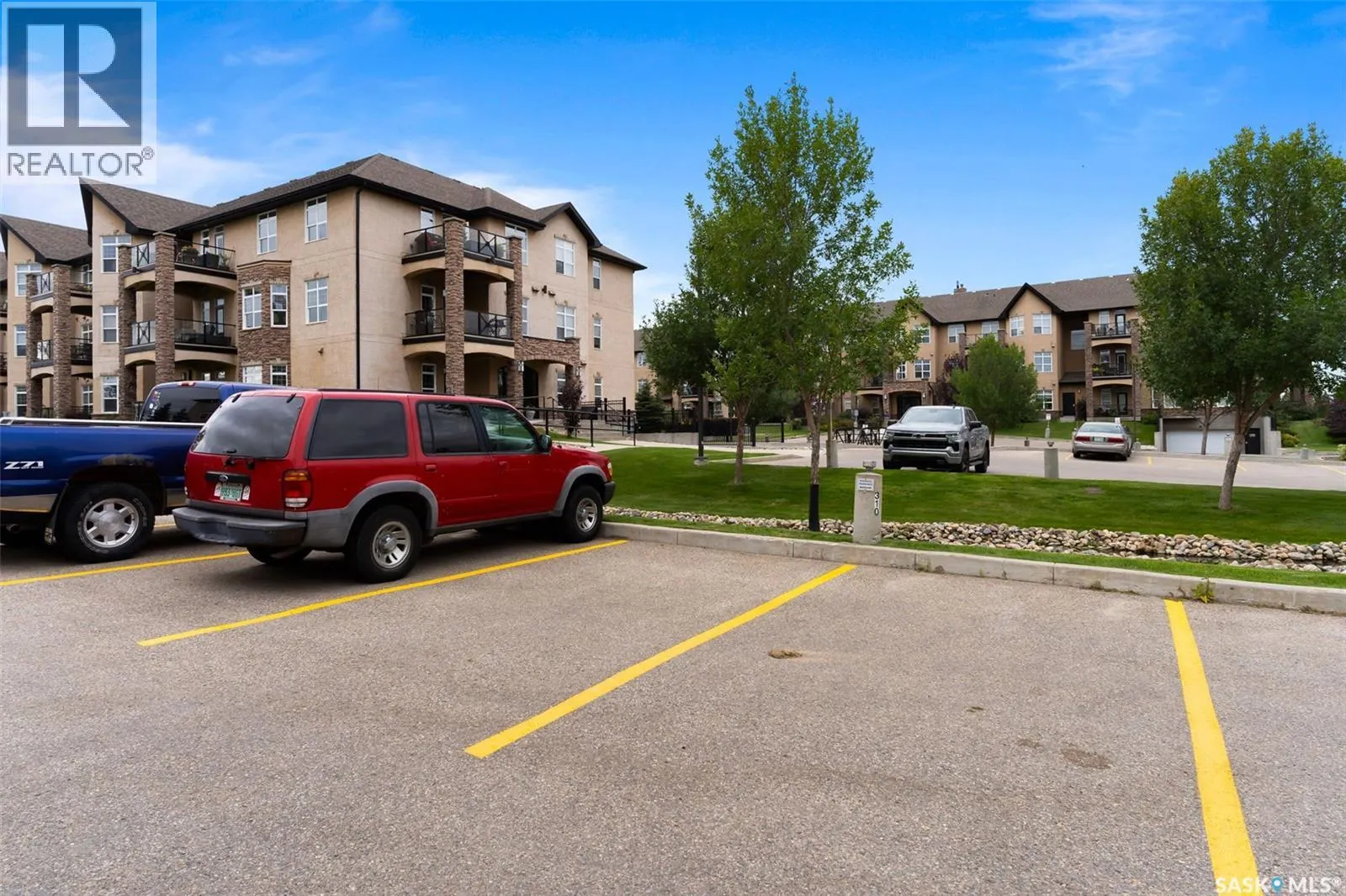 311 2160 HESELTINE ROAD