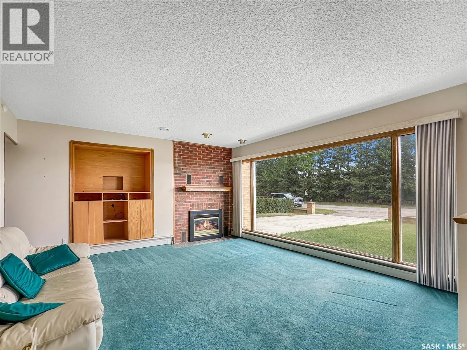 106 Elgin STREET