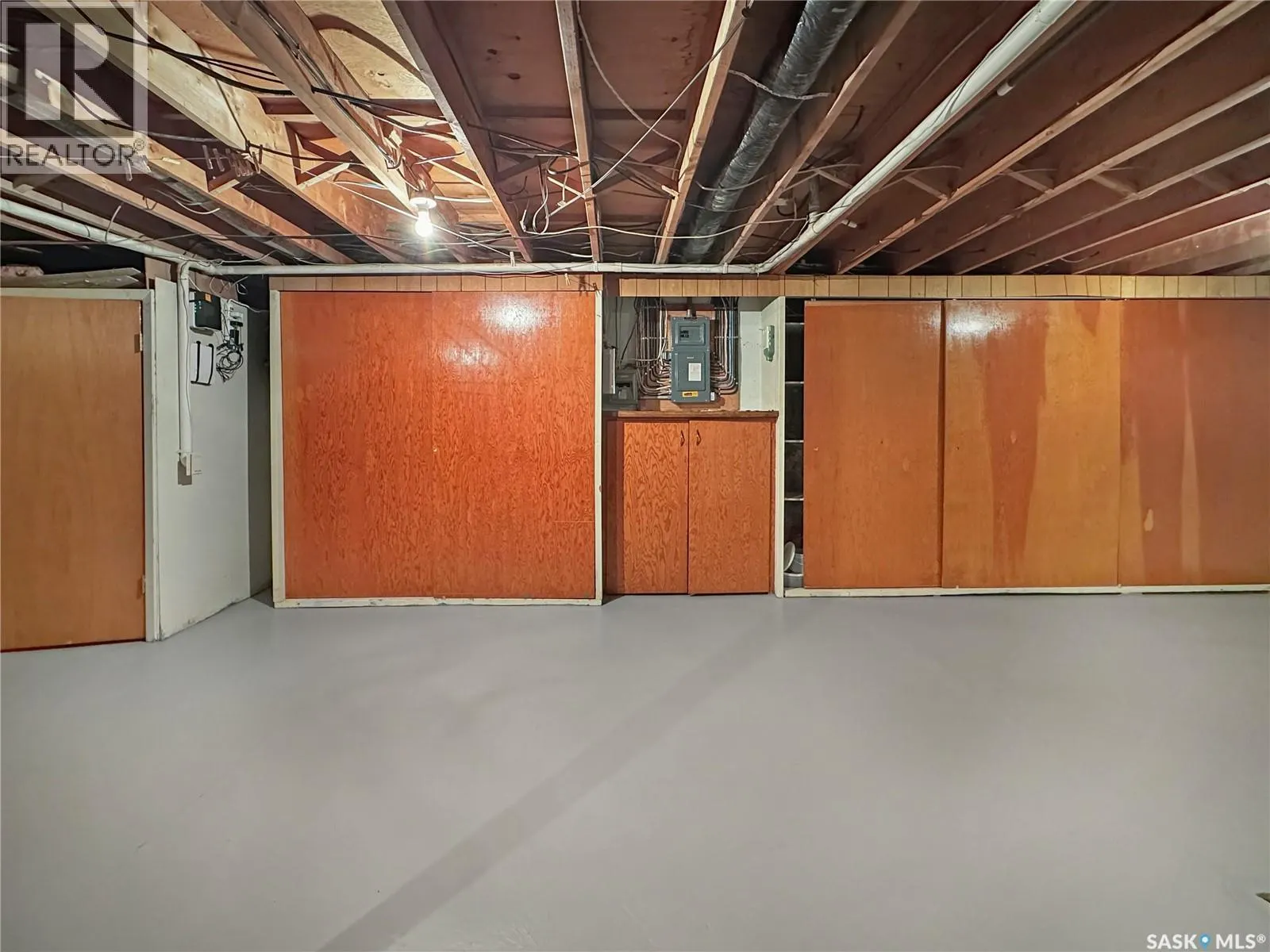 106 Elgin STREET