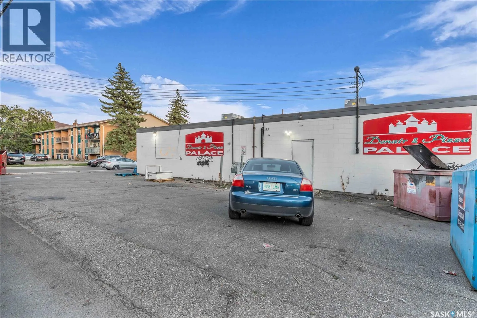 2 2102 22nd STREET W