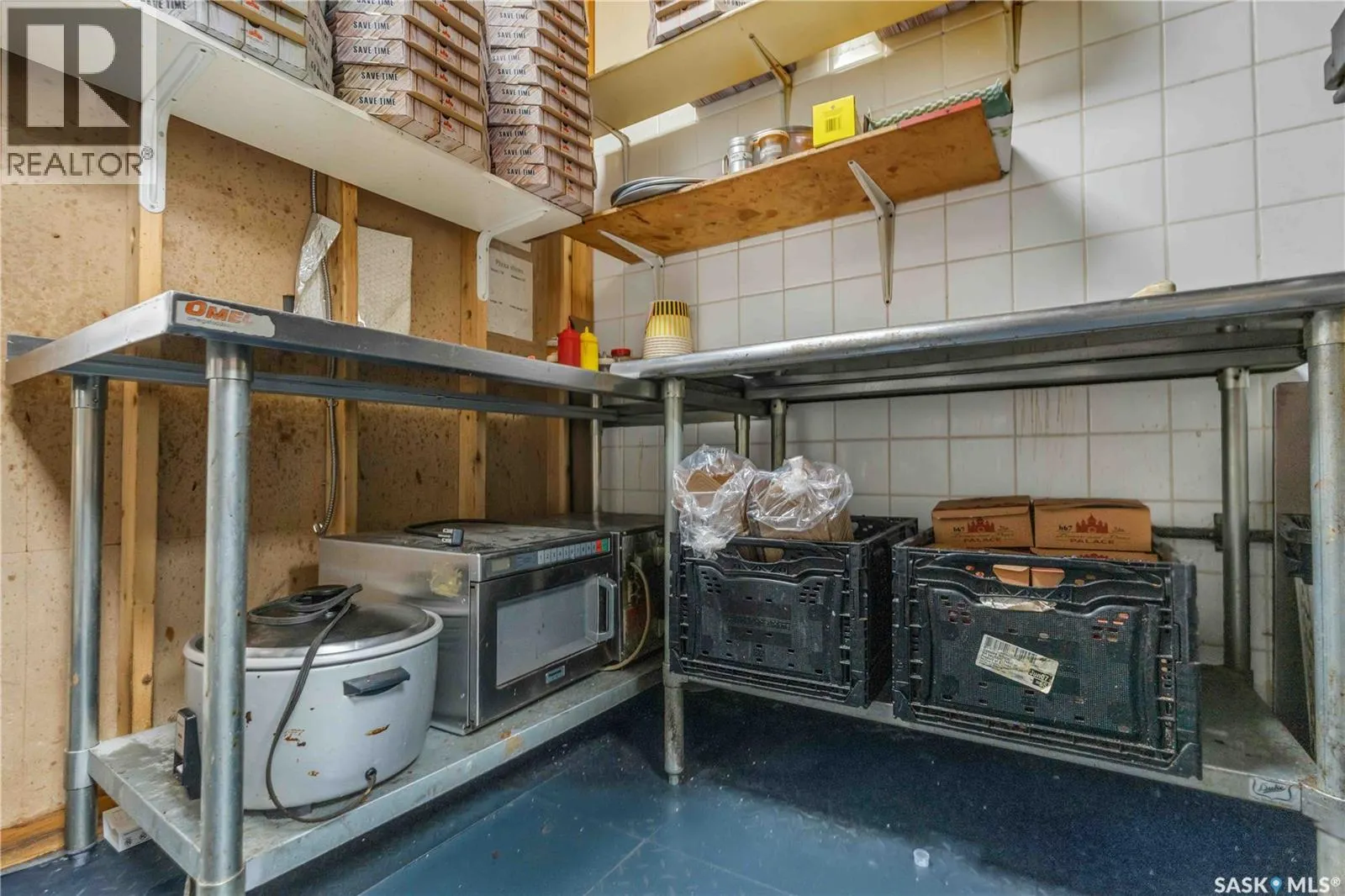 2 2102 22nd STREET W