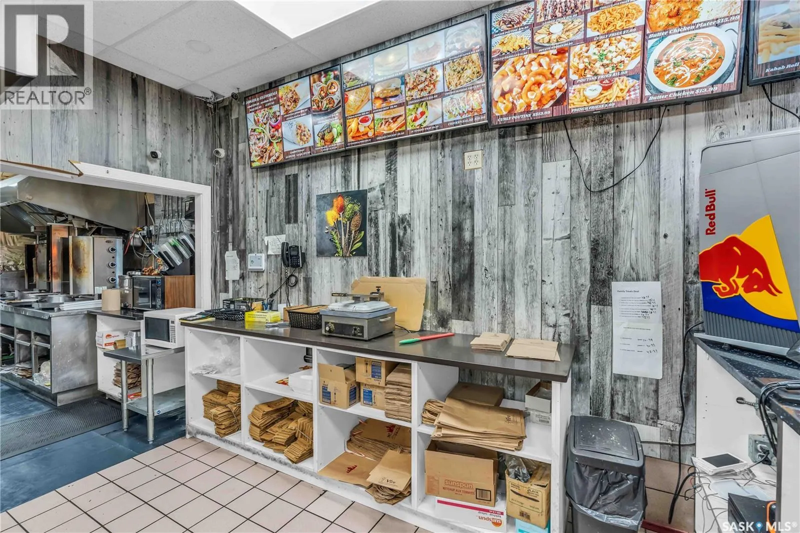 2 2102 22nd STREET W