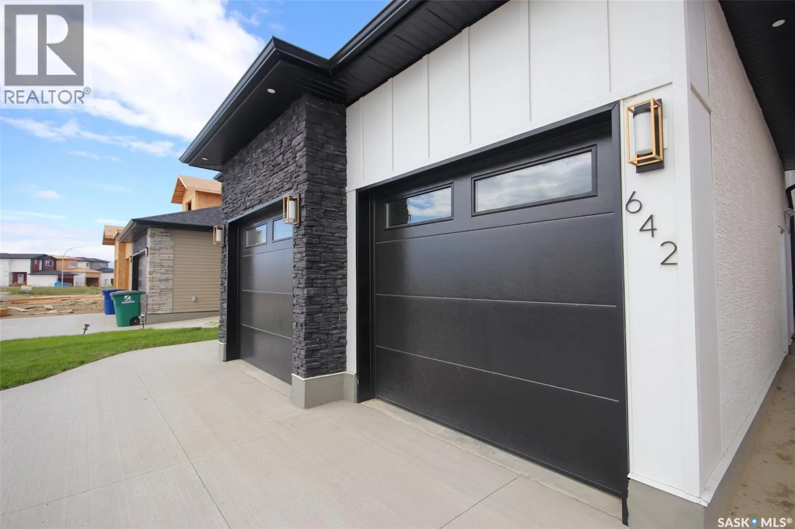 642 Sharma CRESCENT