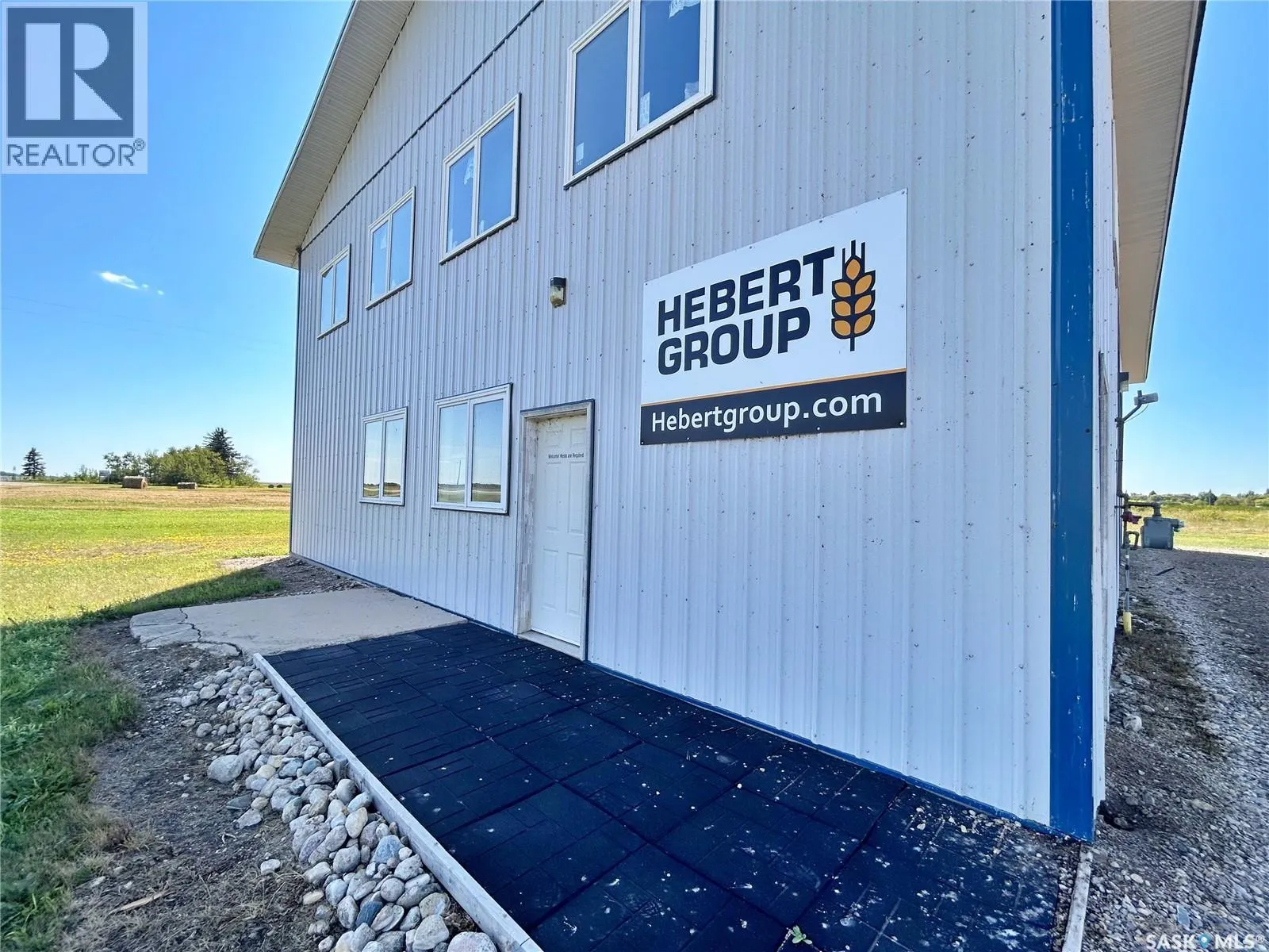 HIGHWAY 8 & 48 SHOP