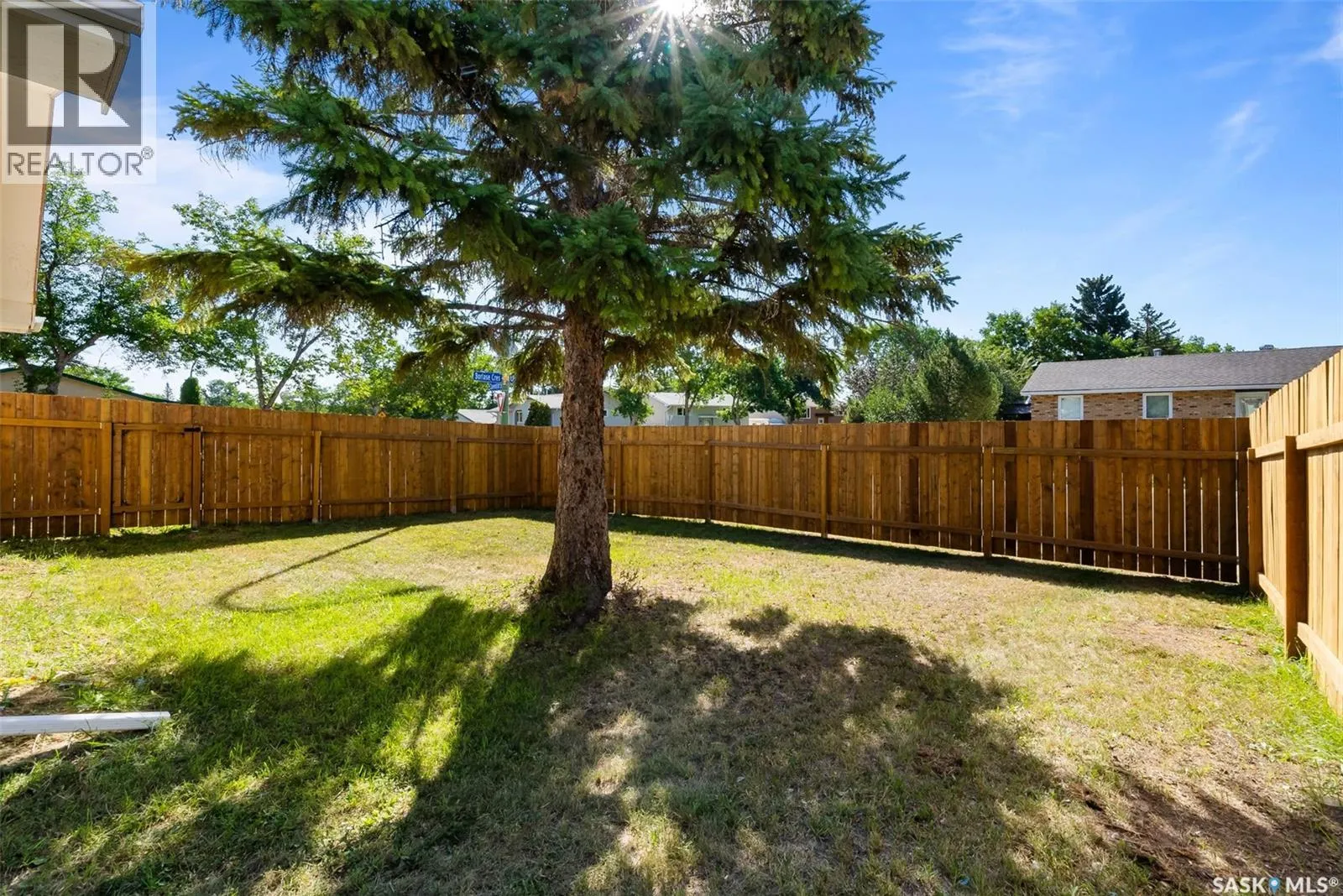 105 Borlase CRESCENT
