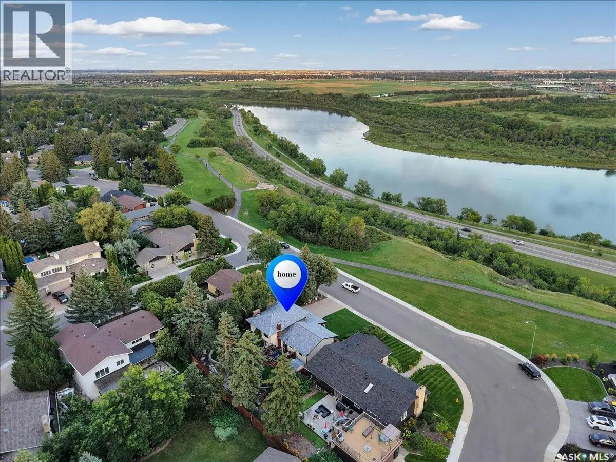 30 Capilano DRIVE