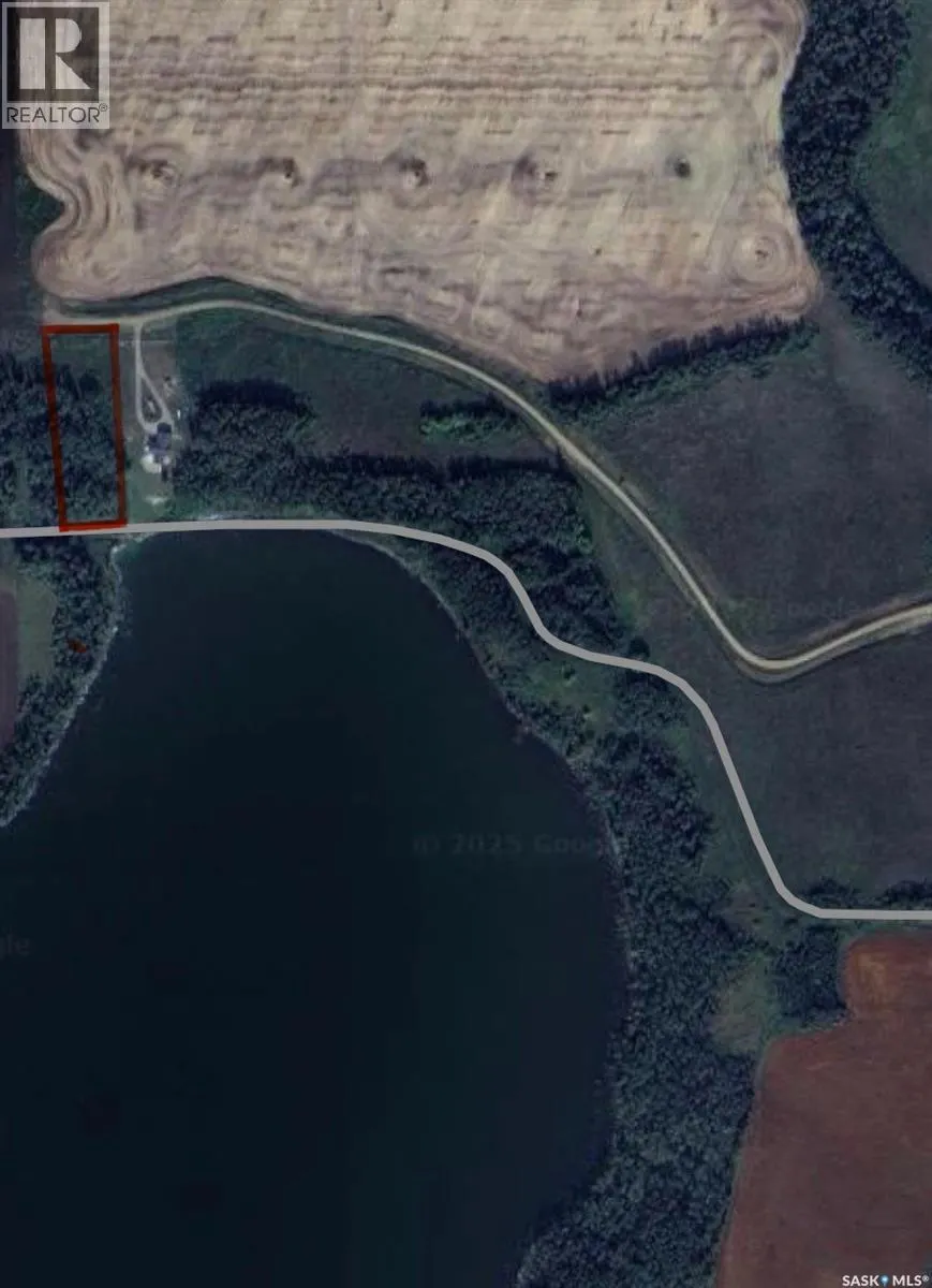 128 Crescent Bay ROAD