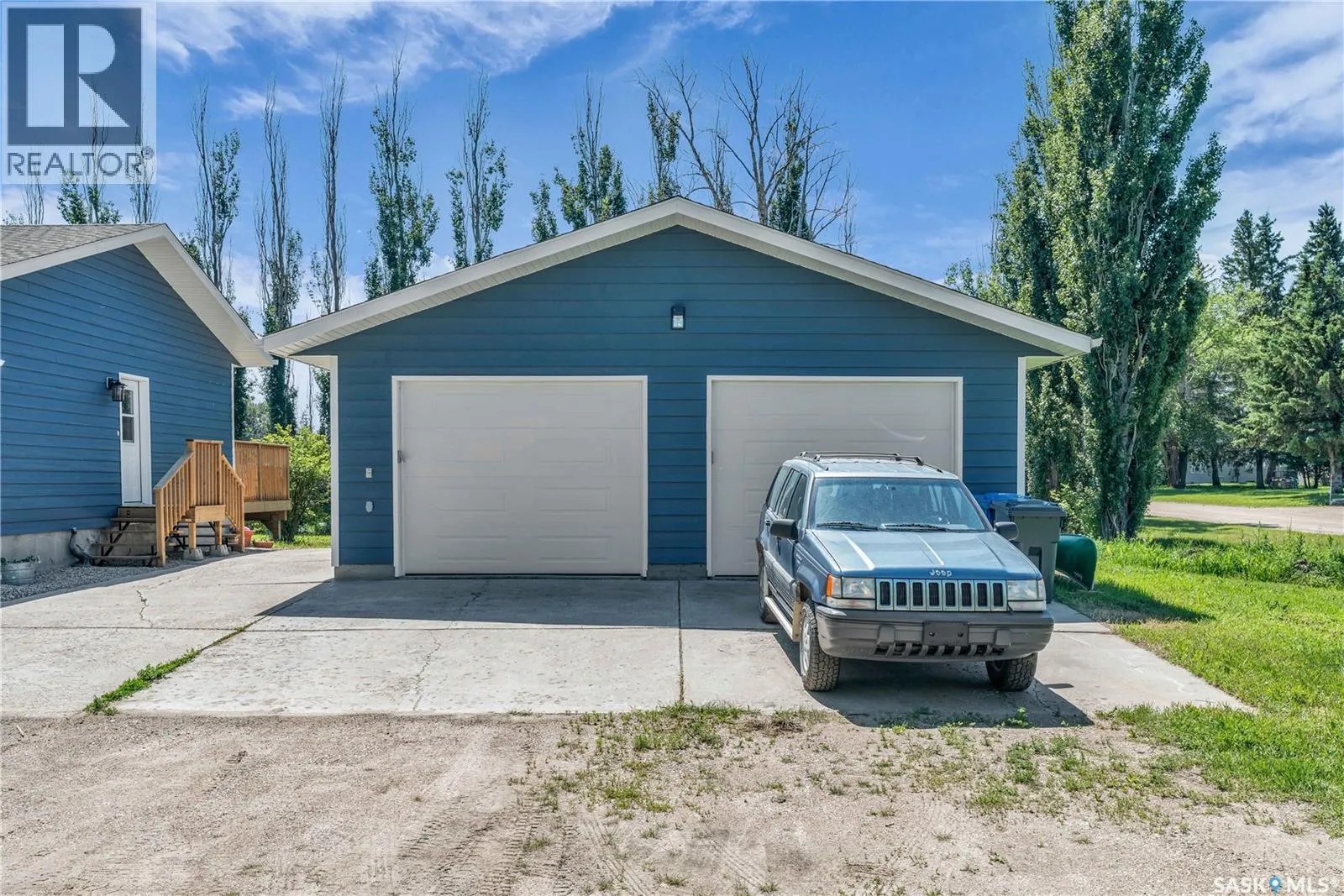 402 Alexander STREET